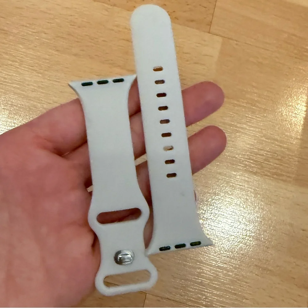 Light grey white Smartwatch Band in artic white